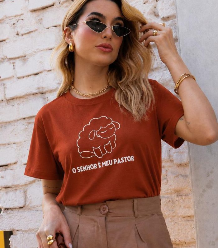 T-shirt " O senhor é o meu Pastor"